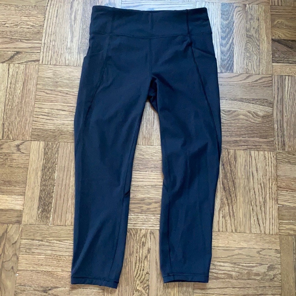 lululemon running crop
